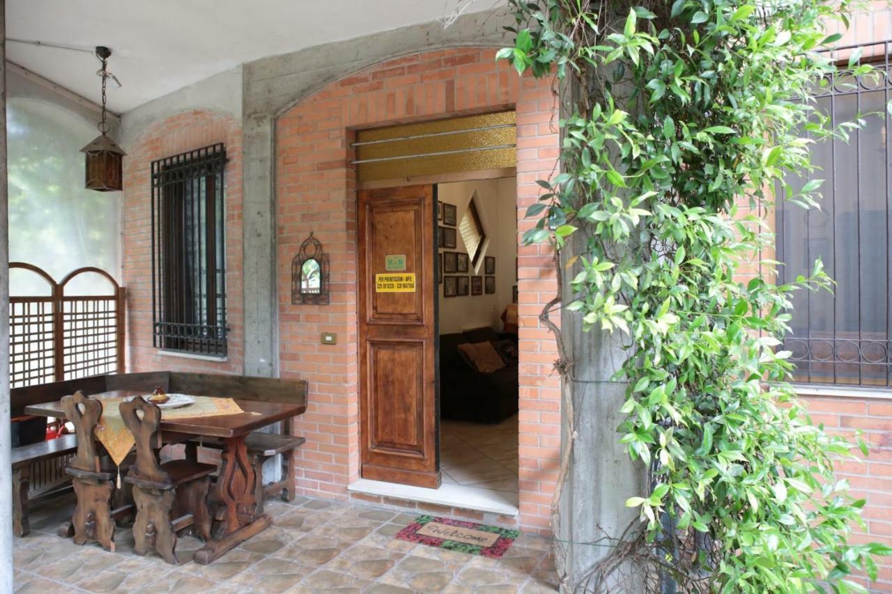 Al Parco Bed and Breakfast Curtatone Exteriör bild