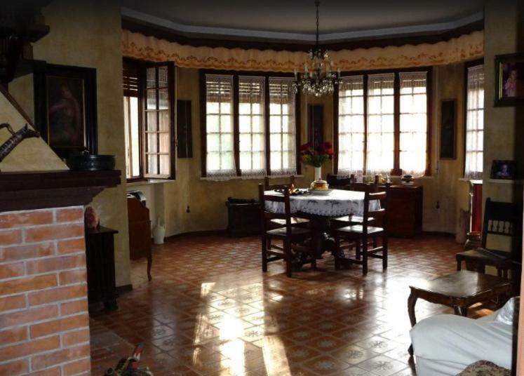 Al Parco Bed and Breakfast Curtatone Exteriör bild